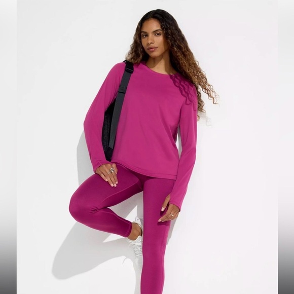 3/$20💥 Mondetta Womens Long Sleeve Active Tee M Performance Luxury Moisture Wick - Picture 15 of 17